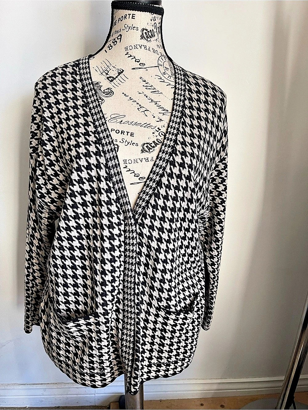 Dries Van Noten Houndstooth Wool Cardigan in Black & White